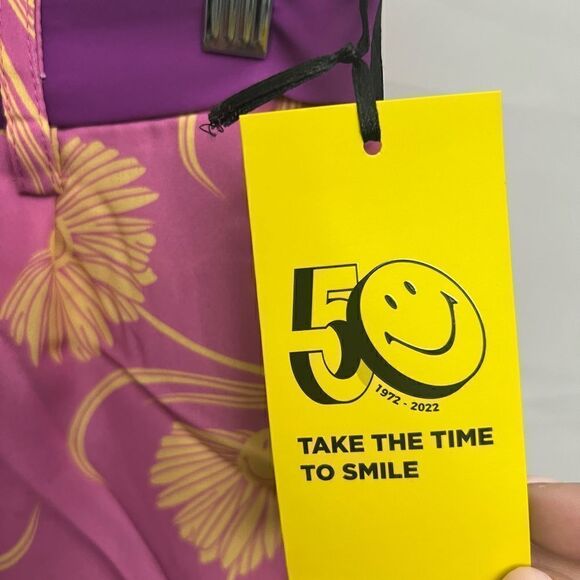 Smiley X Unique Vintage Pink Daisy Ruffle Shorts - Picture 6 of 11